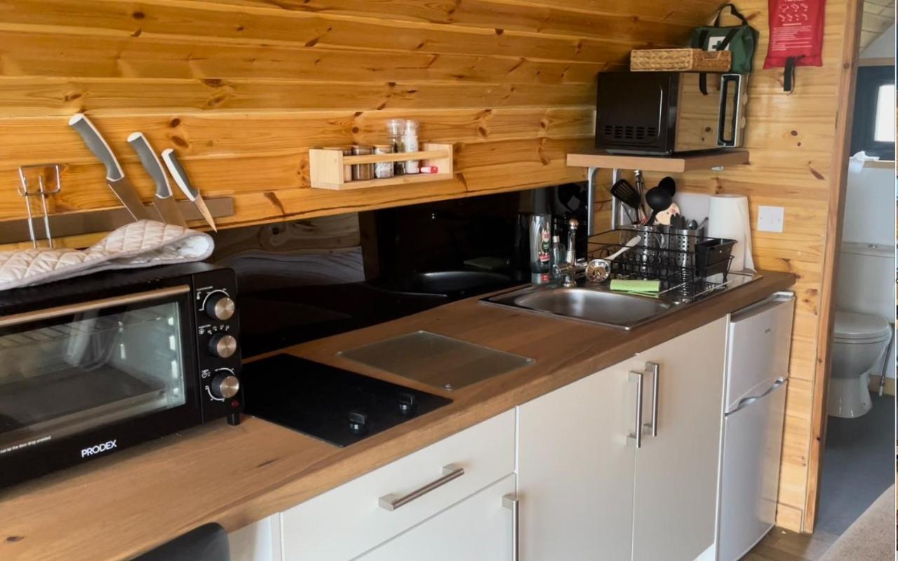 Hare'S Warren Villa Bathgate Buitenkant foto